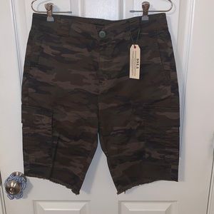 Sanctuary Commander Bermuda cargo shorts new with tags